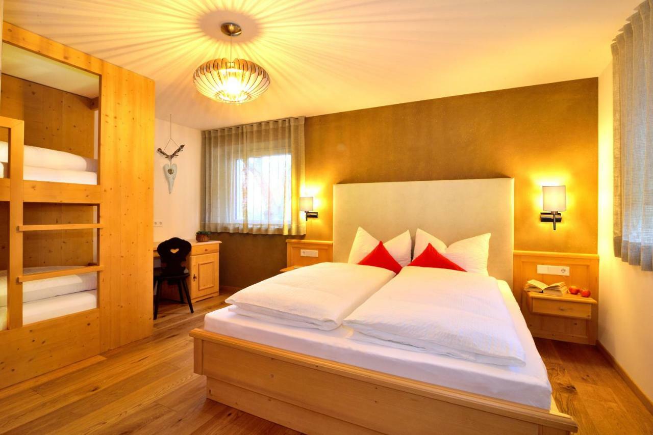 ברסאנונה Appartements Mayrhof מראה חיצוני תמונה